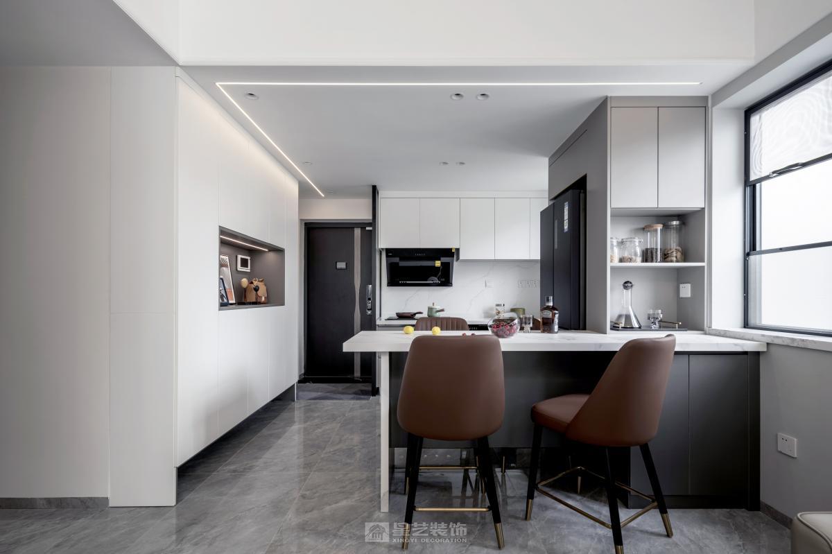 等風(fēng)來(lái)